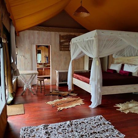 ג'טילווי Sang Giri Mountain Tent Resort מראה חיצוני תמונה