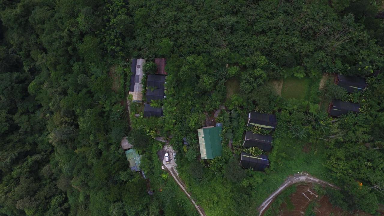 ג'טילווי Sang Giri Mountain Tent Resort מראה חיצוני תמונה